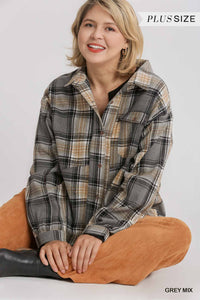 Junior Plaid Collar Button Down Overshirt with Front Pockets